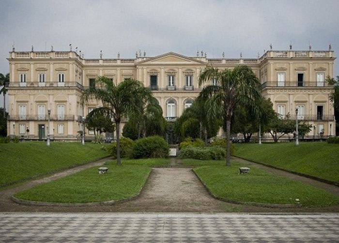 ������Լ����¬200����ʷ���Ҳ������� ����2000����ղ�Ʒ�ָ�֮һ��