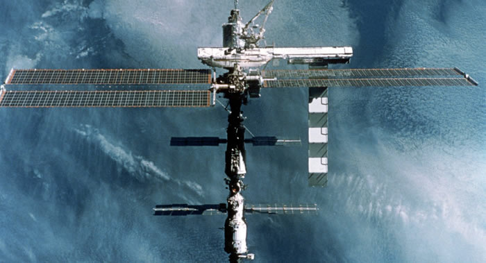 ���ڹ��ʿռ�վ��������Ŀ������Ա������12�·��ص���