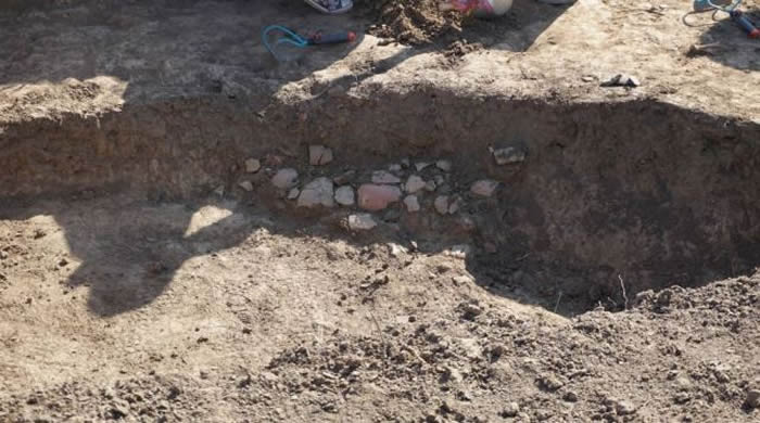 8000ǰʯʱӵ㷢һŷĸŮ