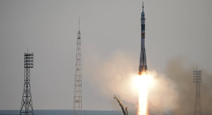 ������MS-10�����˷ɴ����Զ�ģʽ�³ɹ��ڹ��ʿռ�վͣ��