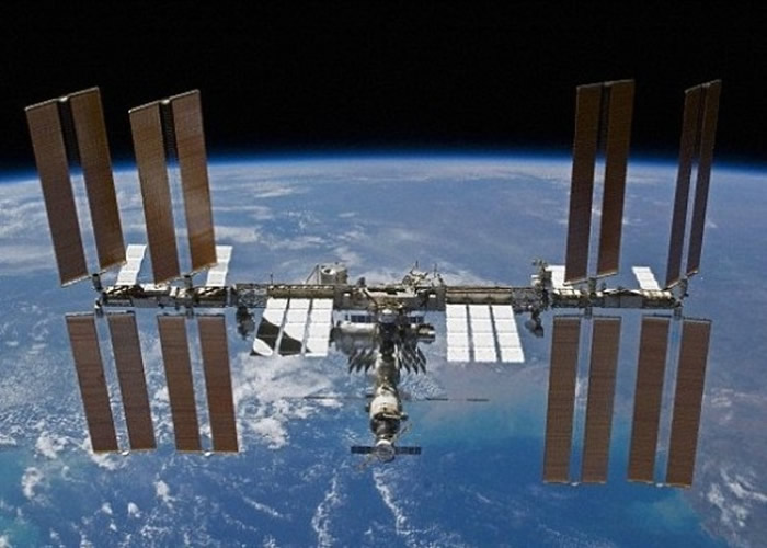 ���ʿռ�վ��ISS������20���� ����ʦ��������˼ά