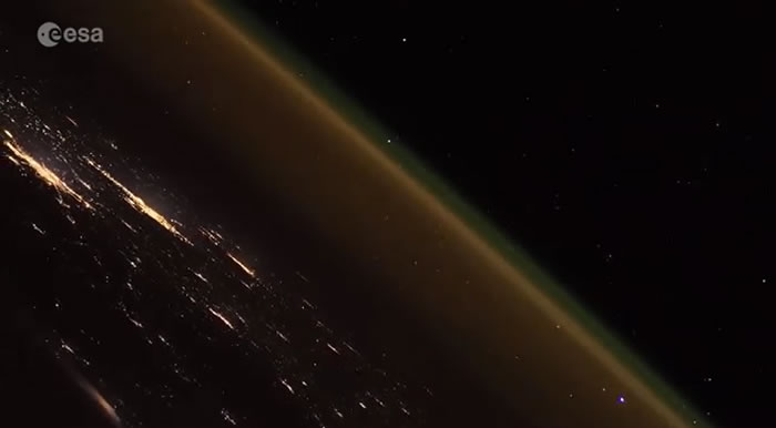 ��400�����Ͽչ��ʿռ�վ���㵽������-FG���ػ������׳�۾���