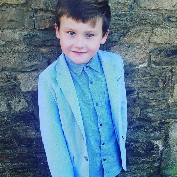 英国7岁男孩存在神秘第六感?称看到死去的祖母