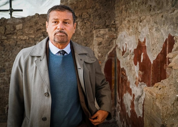 奥桑纳(图)表示今后将集中定期保养,防止坍塌事故发生。