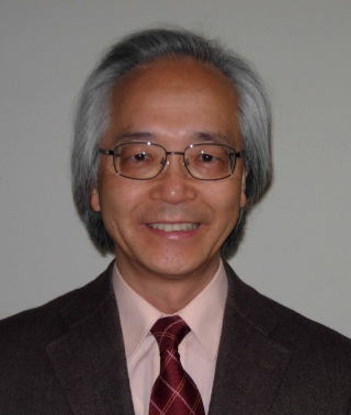 东京大学名誉教授樋口广芳指,乌鸦懂得观察学习人类行动。