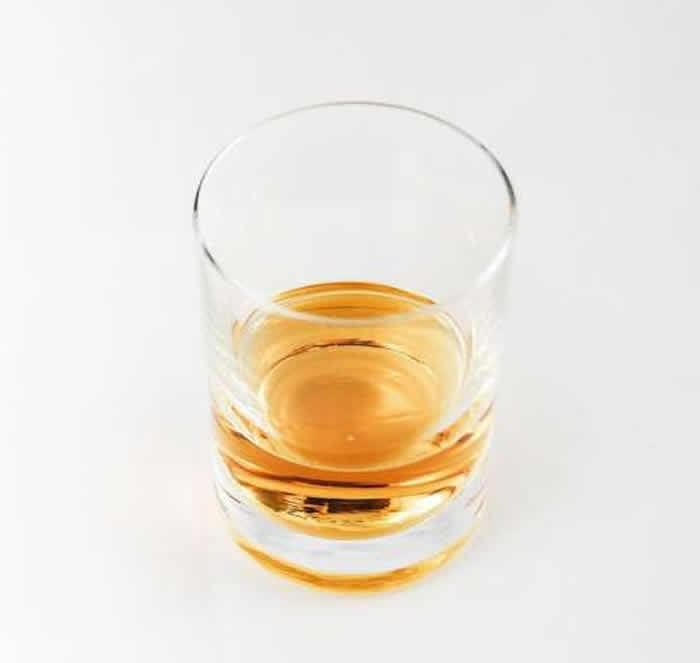 酒精对饮酒者以外的其他人所造成的伤害需要被认定为公共卫生问题