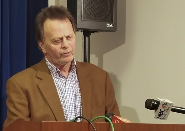 德国拜耳旗下孟山都的除草剂“年年春”没警告致癌风险 美国患癌男子获赔8080万美元