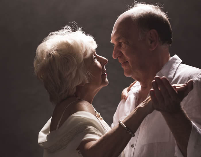 �������о�ָ�׷�������һ��������˥���й�