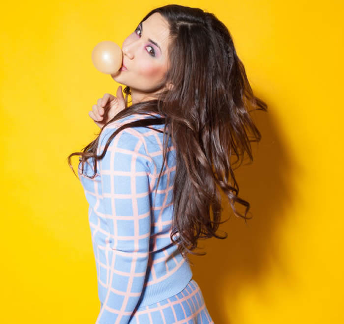 口香糖和蛋黄酱中的添加剂“二氧化钛”可引发肠道疾病和结肠癌