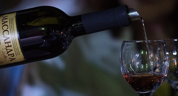 һ����������ѾƵ�����������