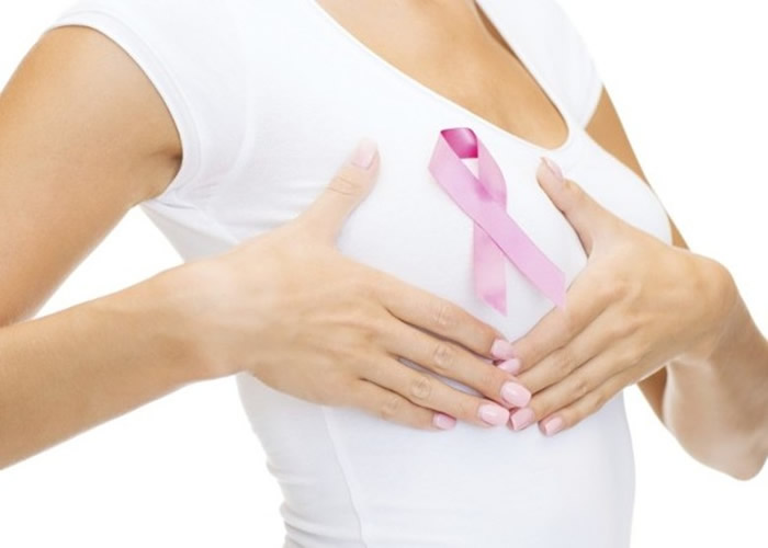 研究人员为一种乳癌新药进行临床测试