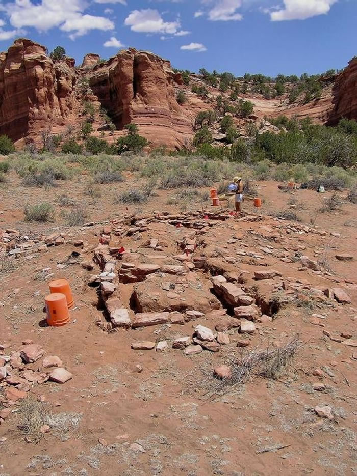 ��Щ�����ڷ�����Ͽ�ȵĹŴ�ס��ʱ��������Ƭ������һ��סլ�� PHOTOGRAPH BY JOHN KANTNER