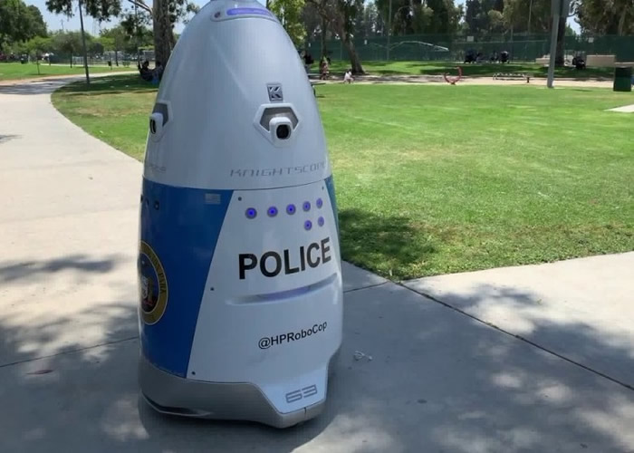 美国南加州推“机器警察HPRoboCop”巡逻 网民:似垃圾桶