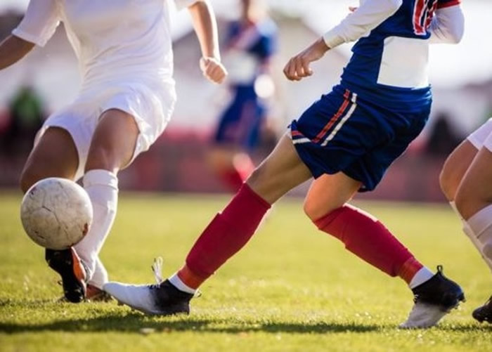 英国曼彻斯特都会大学研究指团队体育运动中的长距离奔跑是很好的耐力训练