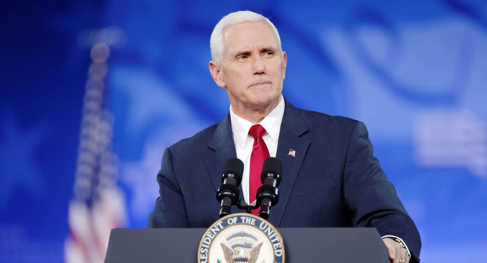 美国副总统彭斯:美国不仅打算到访月球 而且还希望留下来开采资源