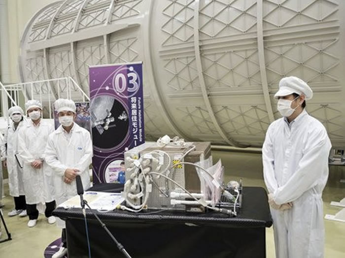 �ձ��о����ܹ�����Һת��Ϊ����ˮ�ĸ����ܾ�ˮ�� �����Ϲ��ʿռ�վ����