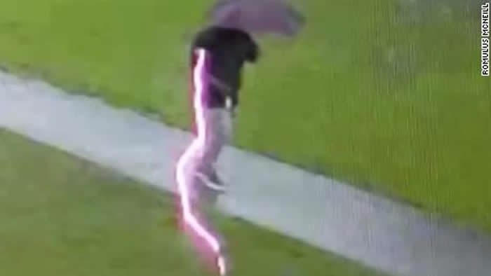 �����Ͽ���������ѧУ����Ա�籩�г�ɡ��У�ؼ� �ձ�����ֱ�ӻ���