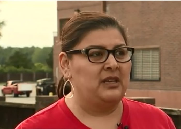 ݿ˹Ůͻж䲻ʹ ҽɫʿ֩