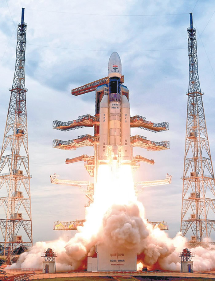 登月失败:印度“月球2号”探月卫星登陆器“维克拉姆号”在距离月面2.1公里时失联