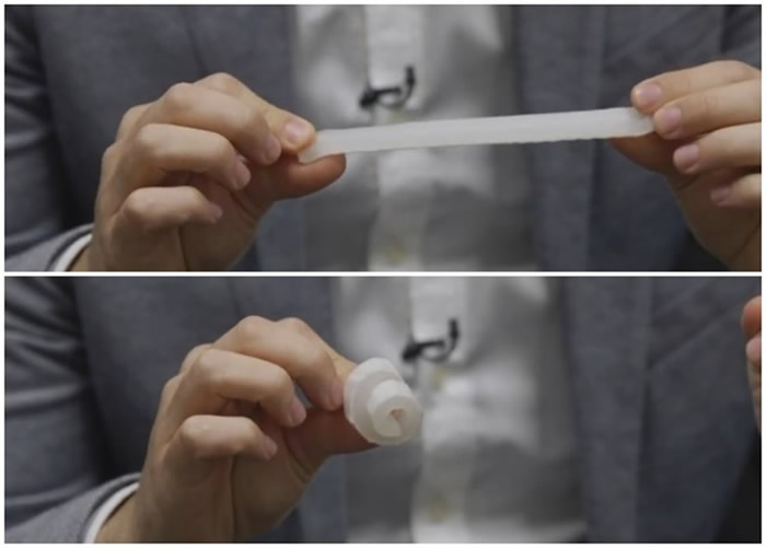 新款软体机器人能瞬间伸展多倍并收回。