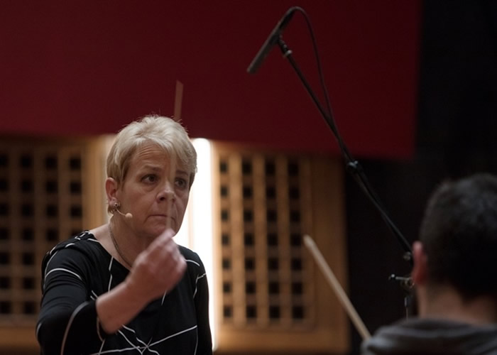 �µ���άҲ�ɹ㲥��������50���� ���ƴ�ͳ����Ůָ��Marin Alsop