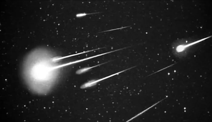 ������ֿ�ѧ�����о�ָ���ܻ���11��21�����Ϻ�11��22���賿�۲⵽�������������ꡰ������