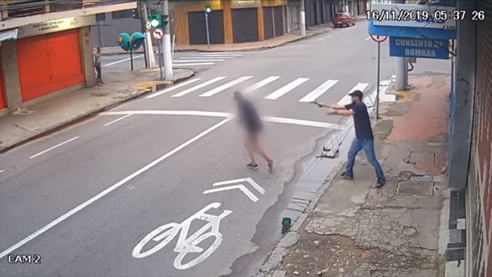 ������Լ���˽�ͷŮ����·����1��Ǯ�� ˭֪�Է�������˵�ͳ���ǹ��������