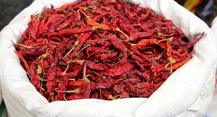 意大利地中海神经研究所科学家发现经常食用辣椒能减少因心血管疾病和脑血管疾病死亡的风险