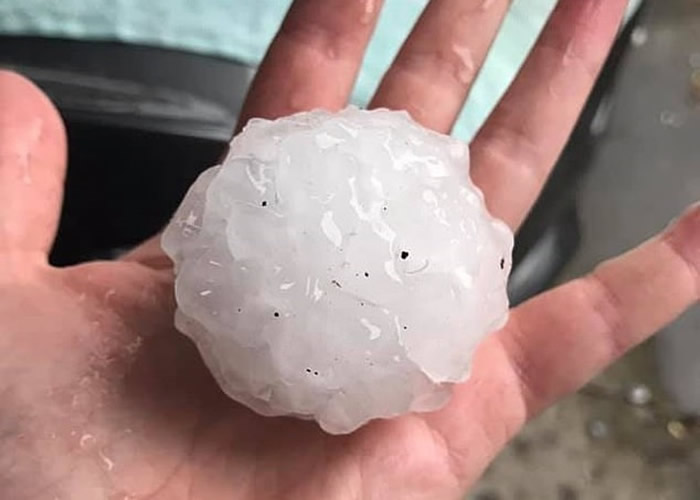 ���޸ɺ���ɽ����Ű����ӭ������һ������ ɳ����������Ϯ