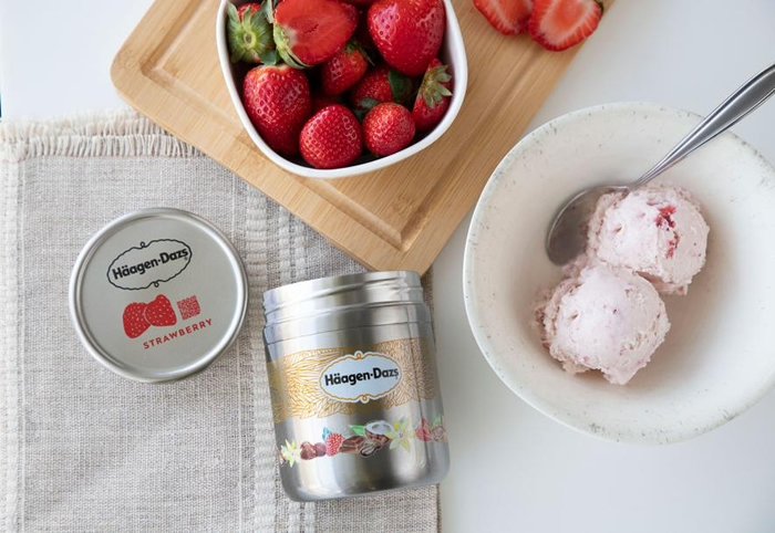 这个可再填充的哈根达斯冰淇淋桶来自Loop,这间公司将日常用品以可重复使用的容器包装。 PHOTOGRAPH COURTESCY TERRACYCLE/LOOP