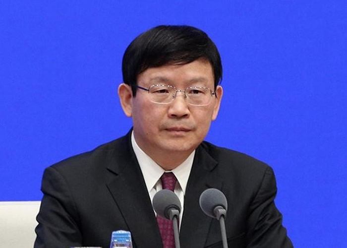 王福生(图)团队指新冠肺炎患者存在一定比例的肝功能异常情况。