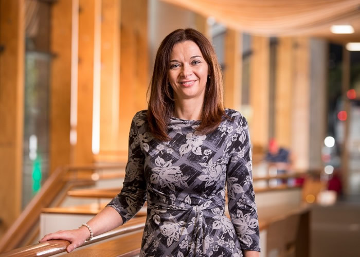 克兹尔斯卡发现一名患者体内出现抗体。