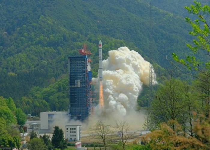 �й�ң����ʮ��06���������տ�չ��Ż���̽��