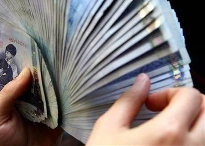 专家指病毒可在钞票上存活4小时至10天