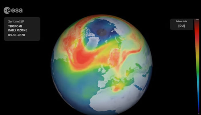 北极上空臭氧层破洞异常扩大