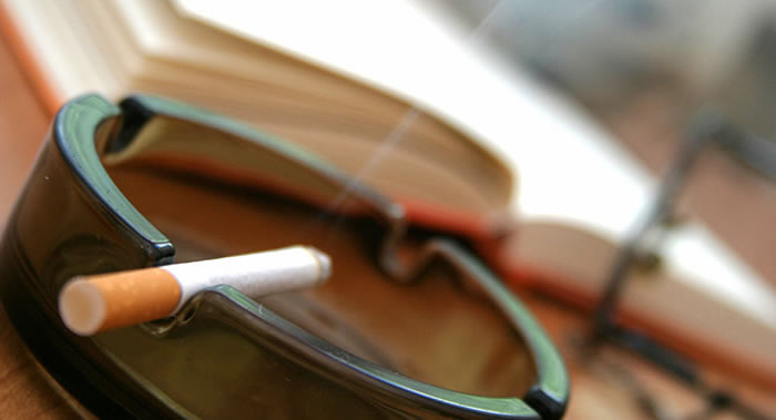 ��ŷ������ѧ��־�������̲����Ķ��ر���������DNA ���°��װ���չ