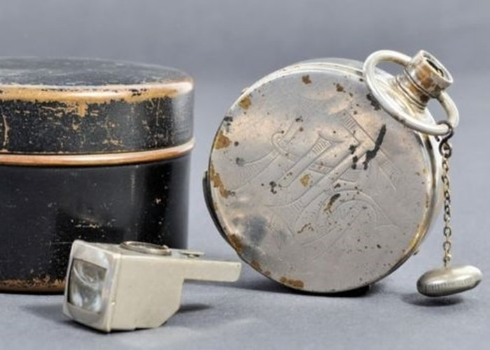 �ڲ�΢ϸ����Ļ����ĵø߼ۡ�