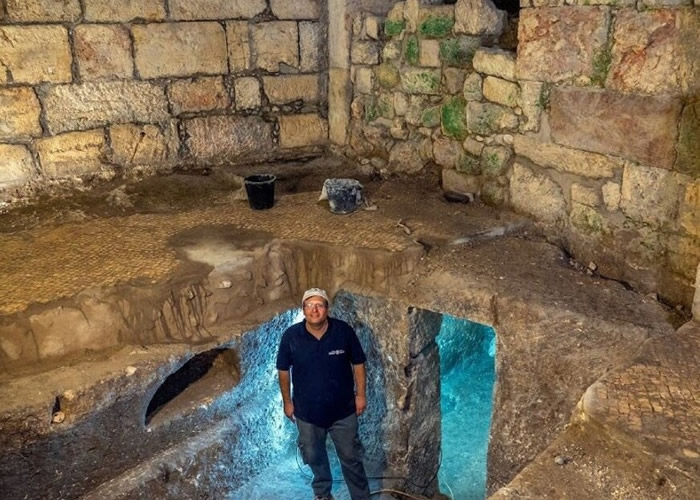 ��ɫ���������Ү·�����ϳ�ʥ��ɽ�ر��ǽ��������2000��ǰ��������