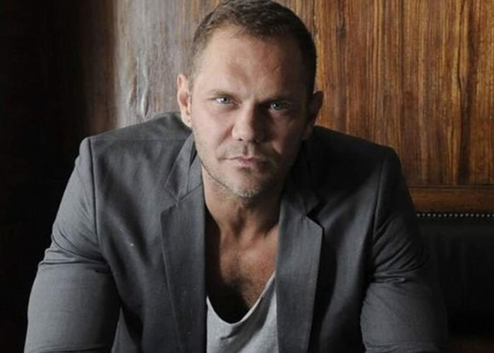 ά���������ɱ�ܲ顣