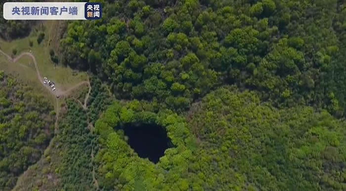 ��������ģ���Ⱥ�����������Ⱥ�״η���8����䗴��ʯ