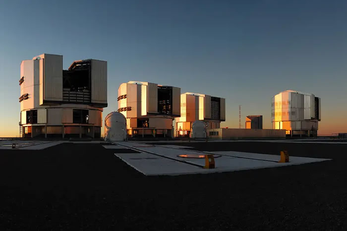 暗物质在宇宙中的分布可能比想象的更平滑