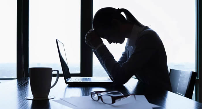 俄罗斯心脏病专家指出久坐生活方式的危害 每半小时到一小时运动一次可减少不良后果