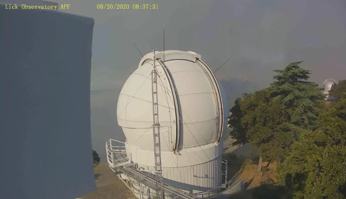 ����������ϵ�133����������̨�ڼ���ɽ�����Ҵ�����