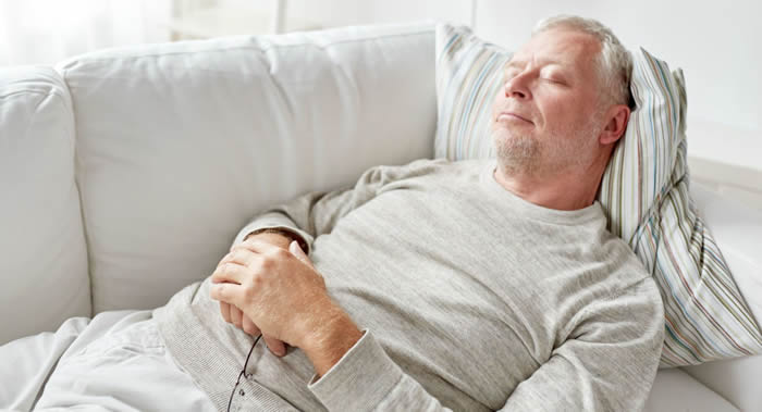 广州医科大学科学家:白天睡觉超过一小时可能带来致命风险