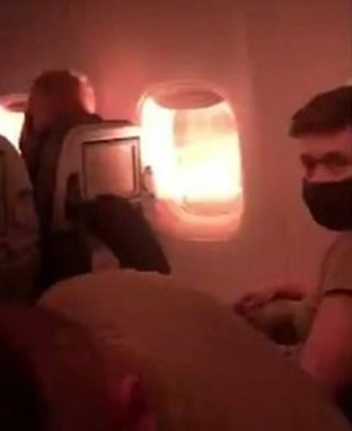 ����212���˿͵���������������� �˿����´���ð�����ܻ��Ŀֲ�����