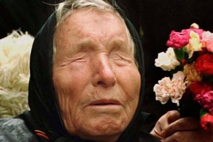 保加利亚预言师“龙婆”巴巴·凡加早在数十年前就预言特朗普会在2020年染上怪病?