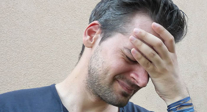 土耳其《民族报》列出过早出现白头发的原因和应对方法:主要原因是缺乏维生素B12