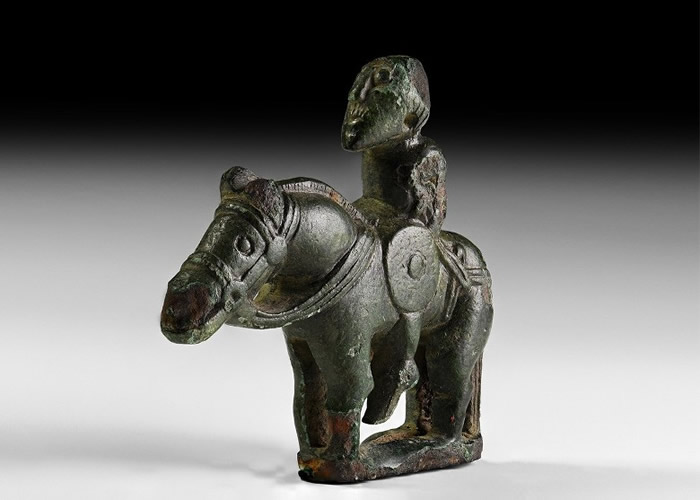 Ӣ������̽����Ѱ����������ŵ���˿�Ѱ��ͭ����ʿ�� �о�֤ʵ��1400��ǰ��������