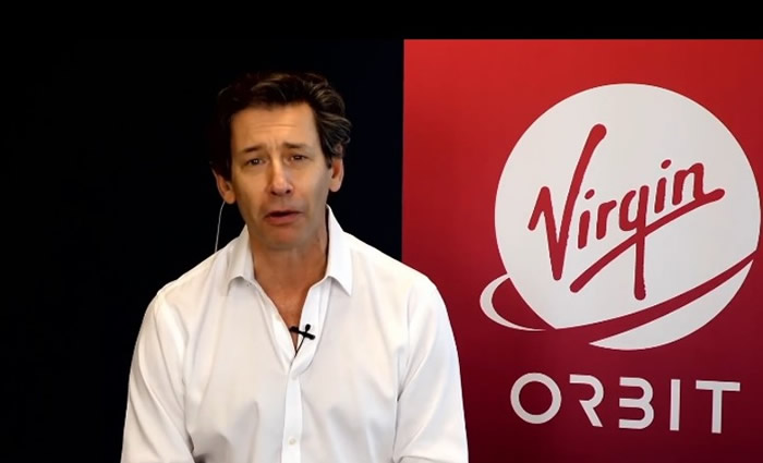 维珍轨道公司波音747客机“宇宙少女”在高空发射火箭成功将人造卫星送上轨道