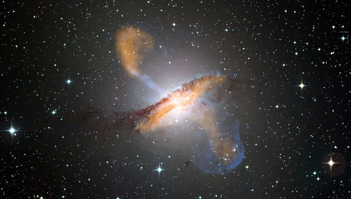 《皇家天文学会月刊》:发现两个新的巨型射电星系 比银河系大62倍